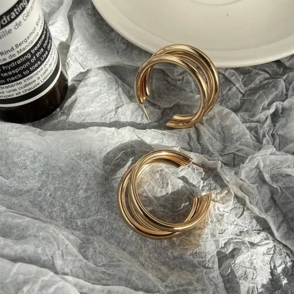 14K Gold filled triple hoop earrings - Picture 3 of 5